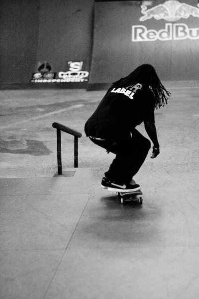 Top 10 Sequences: Tampa Pro 2011 - Skateboarding