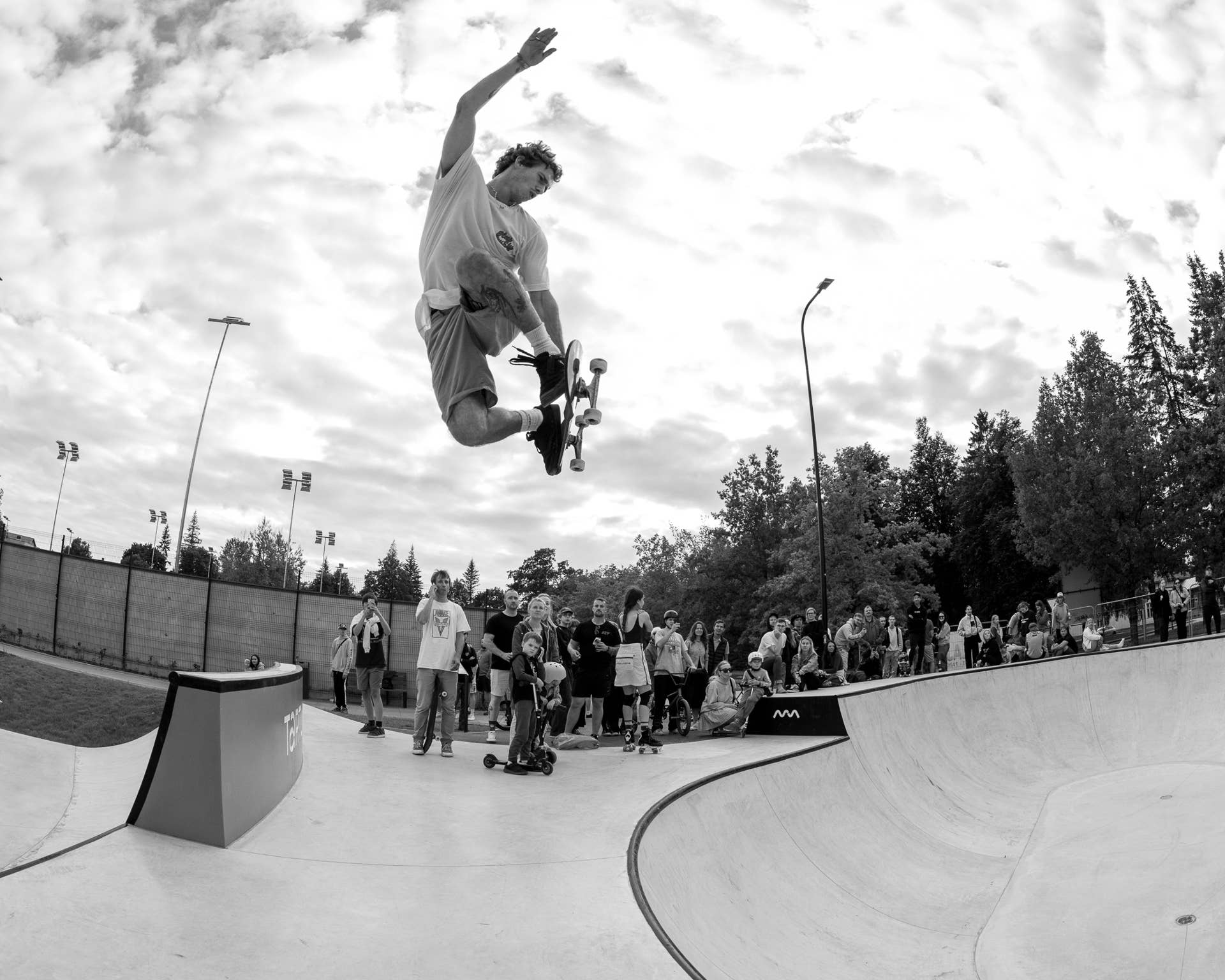 Concrete Park Jam Session Photos at Simple Session 2024 - Skateboarding