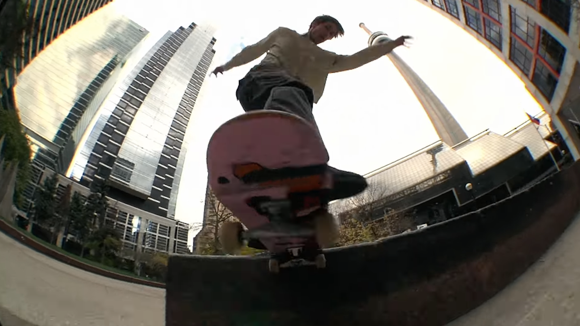 Watch: Bobby de Keyzer Drops 25 Minutes of Precision and Power for