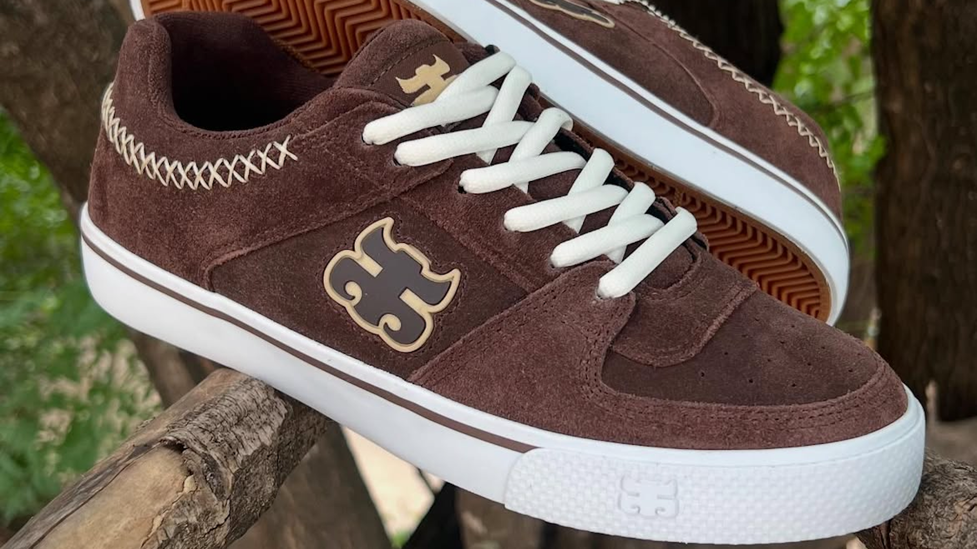 Iplab Shoes First Look: IPATH Brings Back the 'Reed Low' in Smooth Chocolate Suede ...