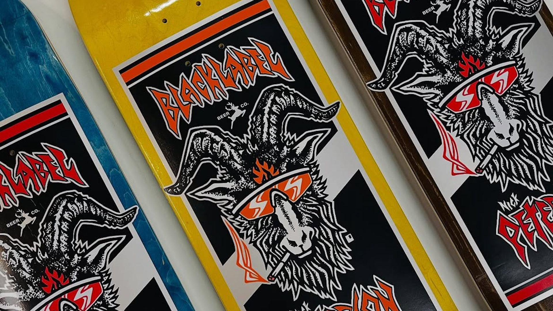 スケートボード Black label Nick Paterson 10.25 First Look: Black Label Drops Nick Peterson's Debut Pro Model