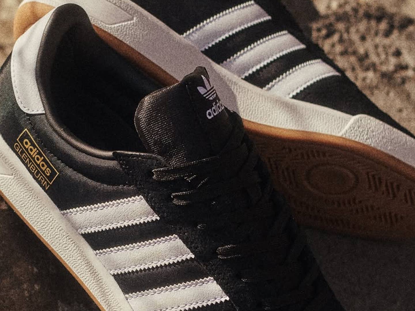 adidas gazelle silver green womens adidas Gazelle (Black/White) 9 main image 0