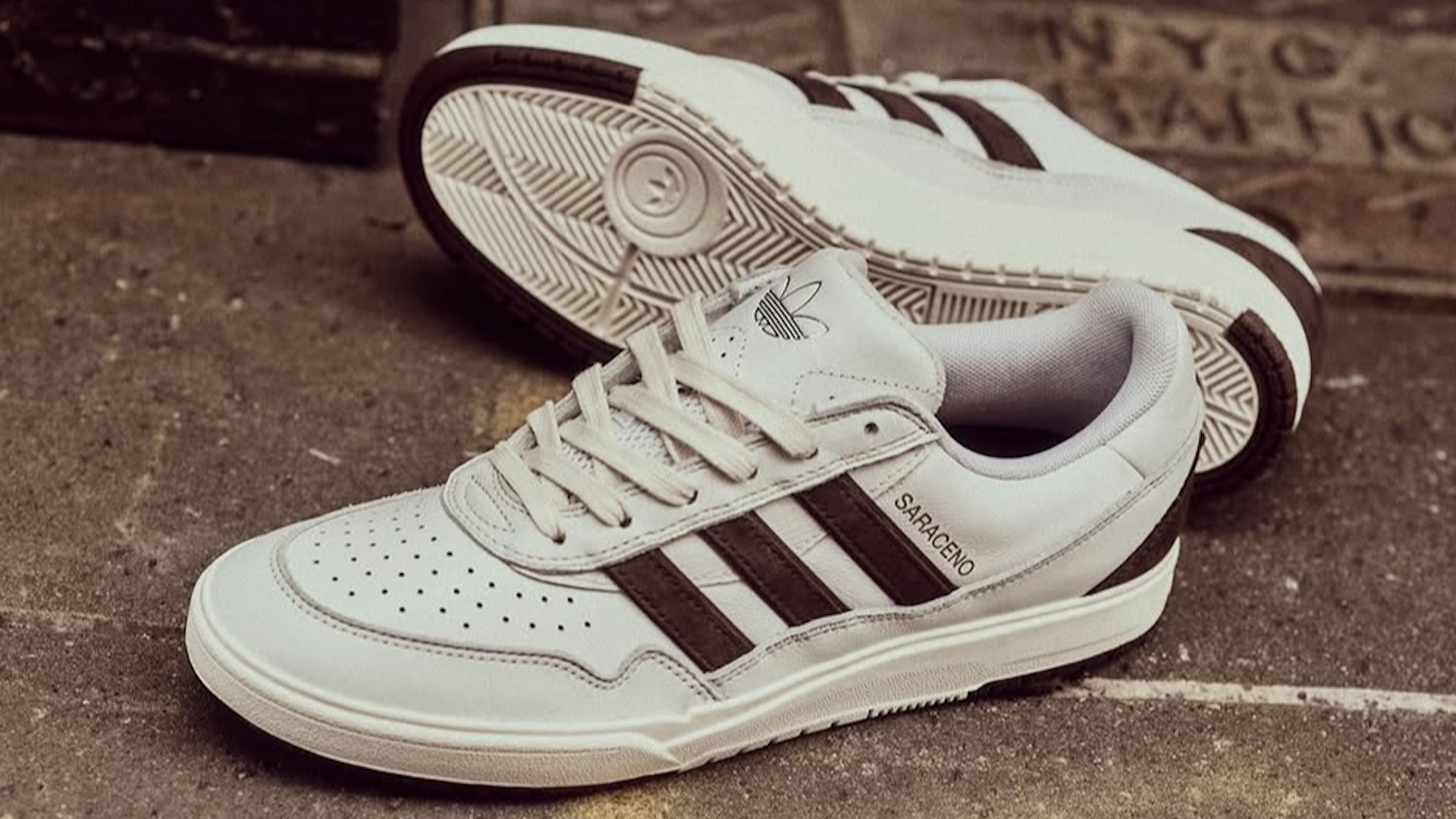 アヴァンサス シューズ 43 adidas Skateboarding Taps Zach Saraceno for His Own Tyshawn II