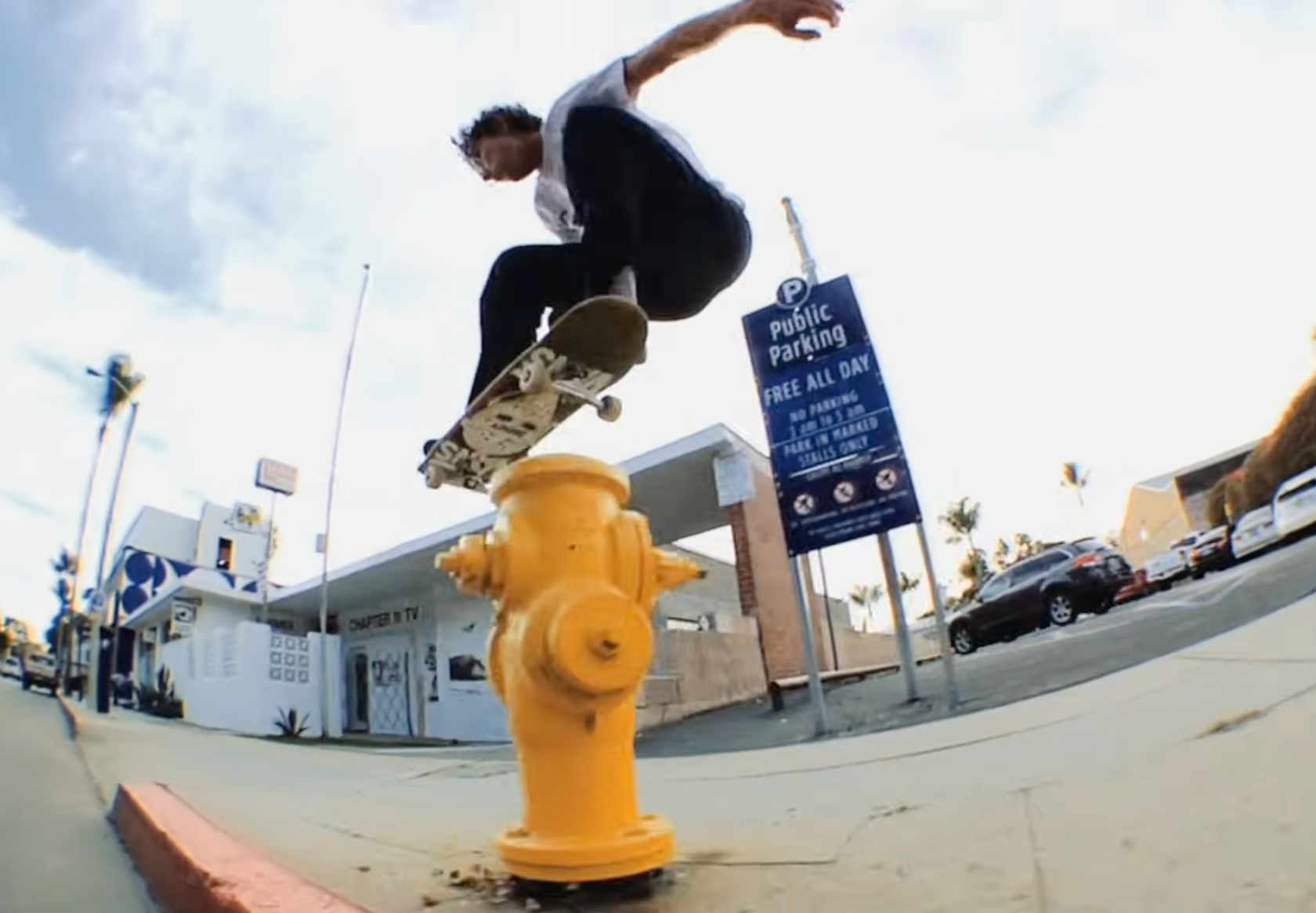 etnies Reissues a '90s Classic with Modern Day Skateboarding in