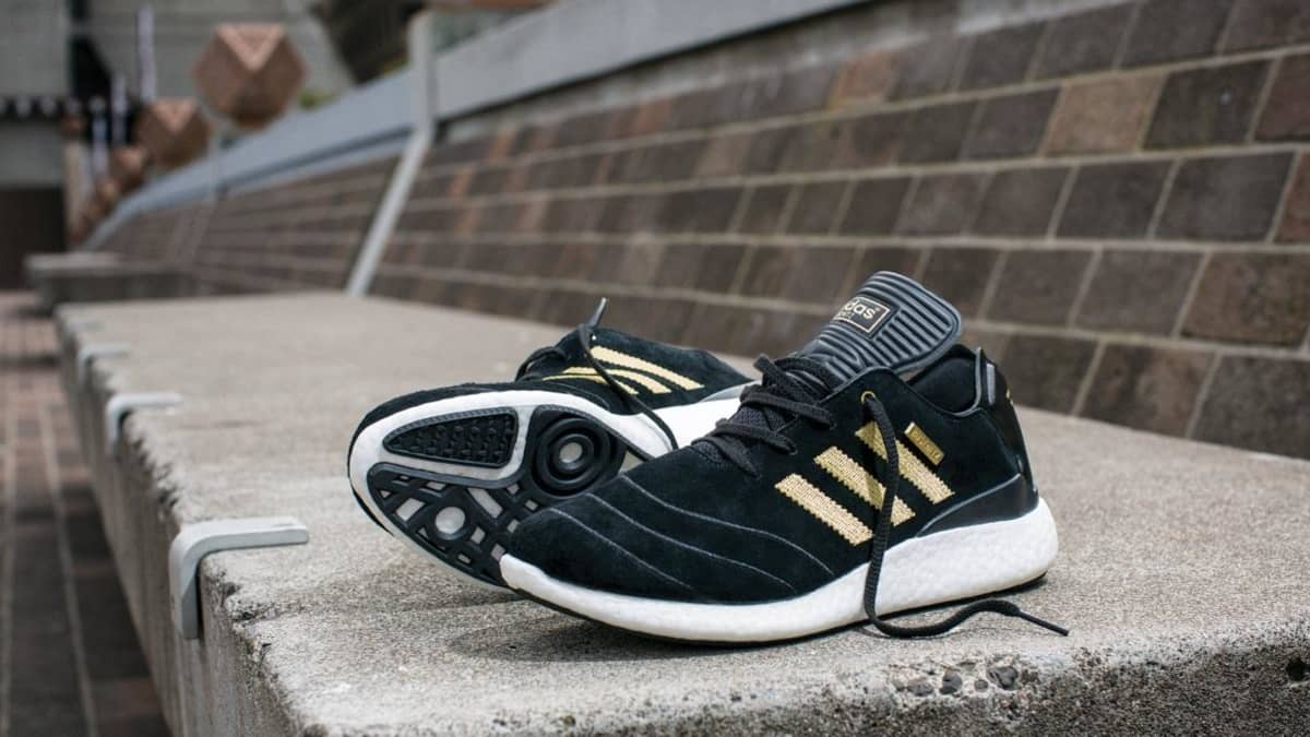 Adidas busenitz pro 10 year edition top