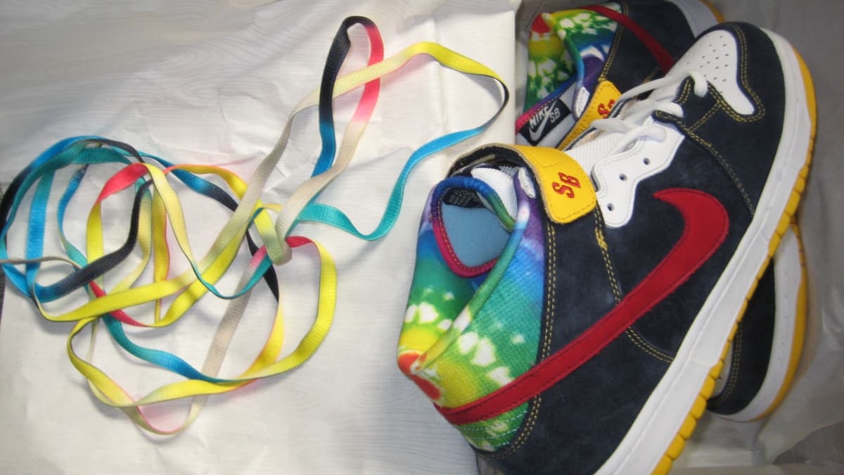 Nike sb dunk sales mid tie dye