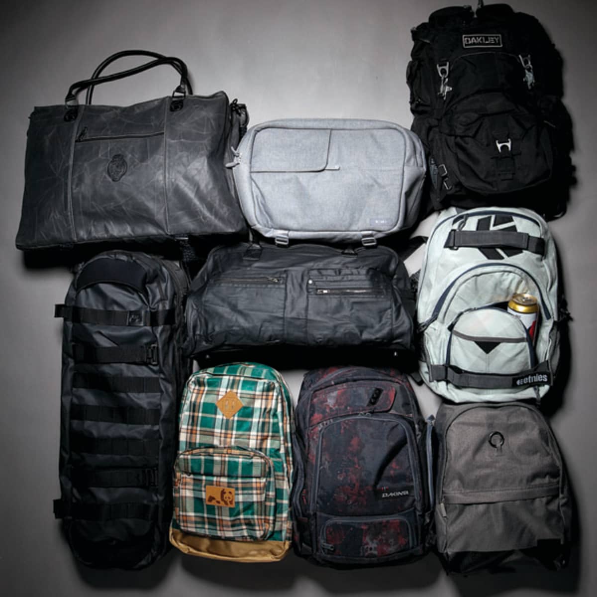 Nike sb shuttle backpack top