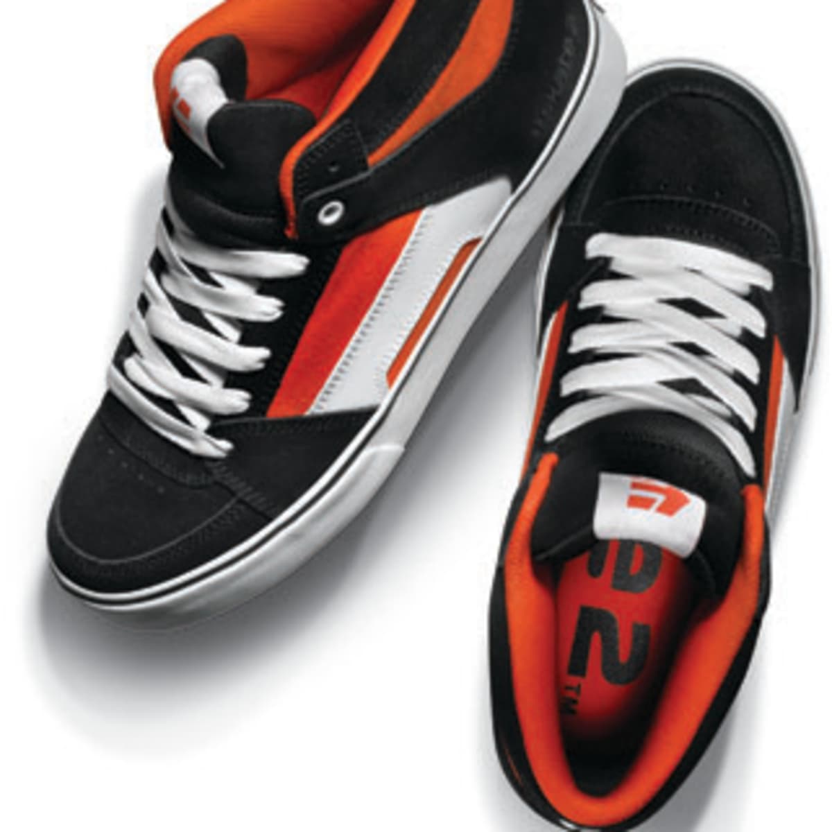 Jason dill etnies store