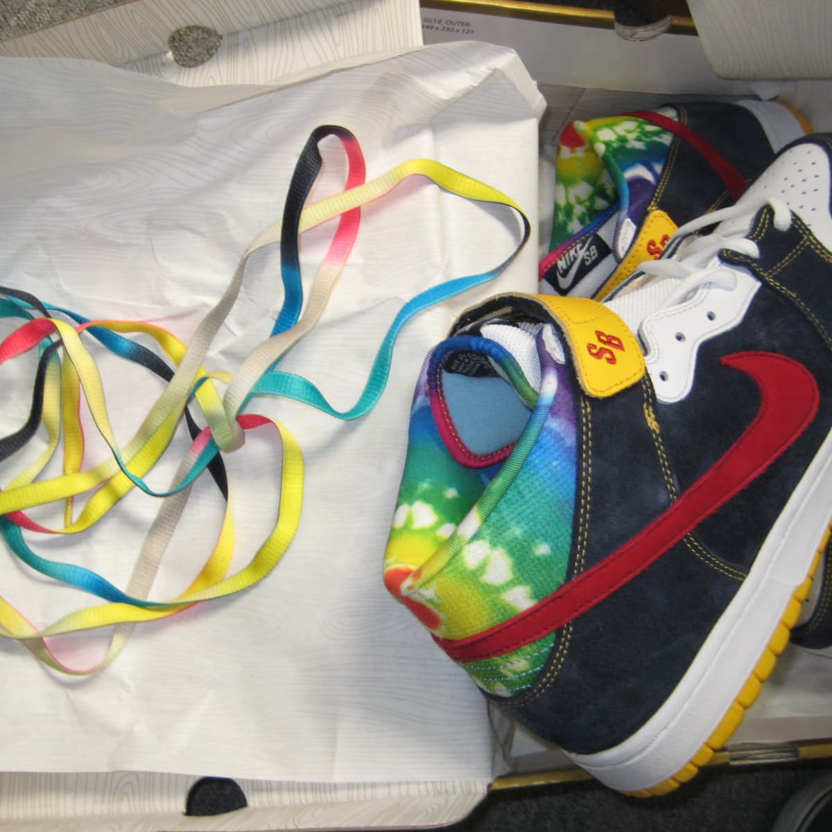 Nike sb tie dye mid discount