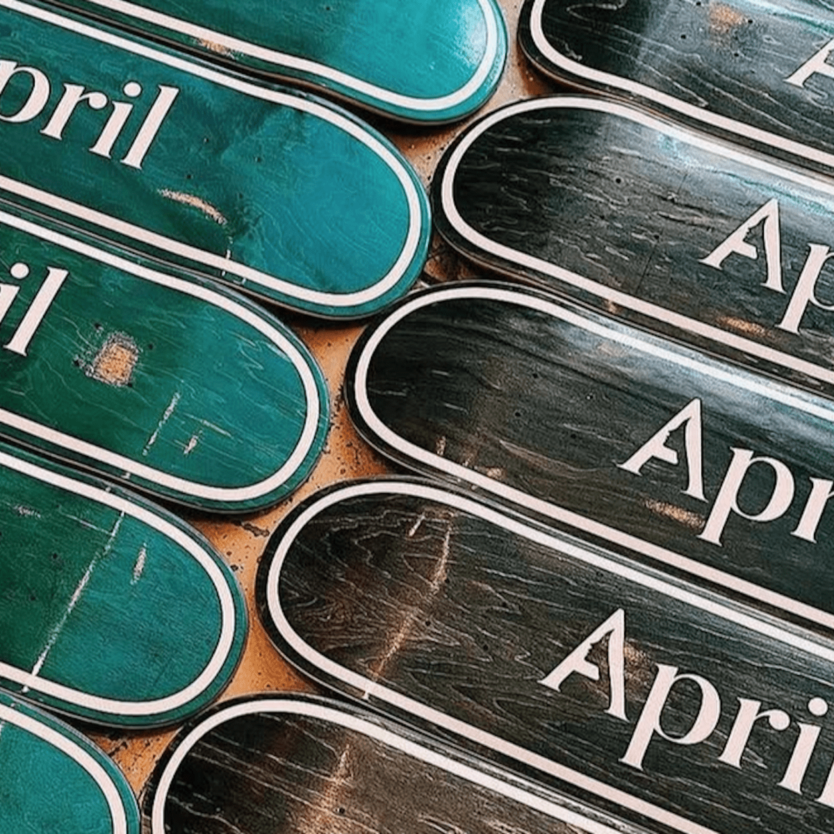 スケートボード April OG Logo Invert Mint - 8.125 April OG Logo Invert Mint - 8.125（April Skateboards OG Logo