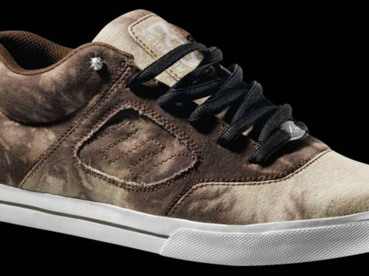 Emerica Holiday 2008 Vegan Collection TransWorld SKATEboarding