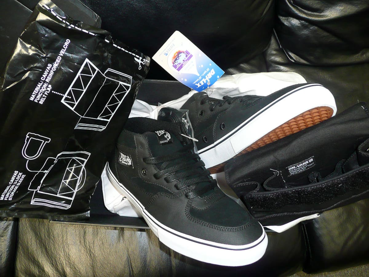 Vans syndicate sales half cab