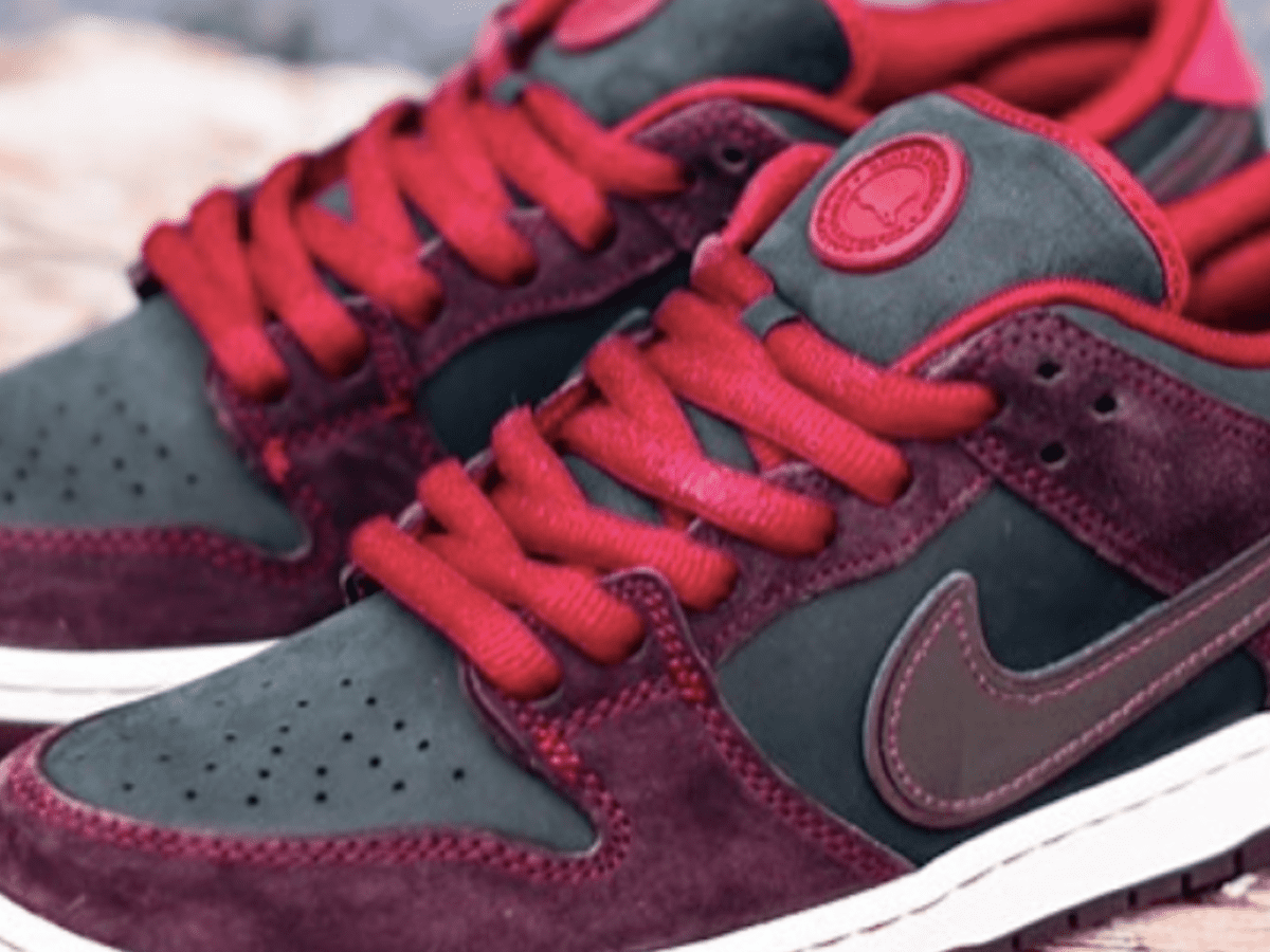 Riot Skateshop × Nike SB Dunk Low F&F