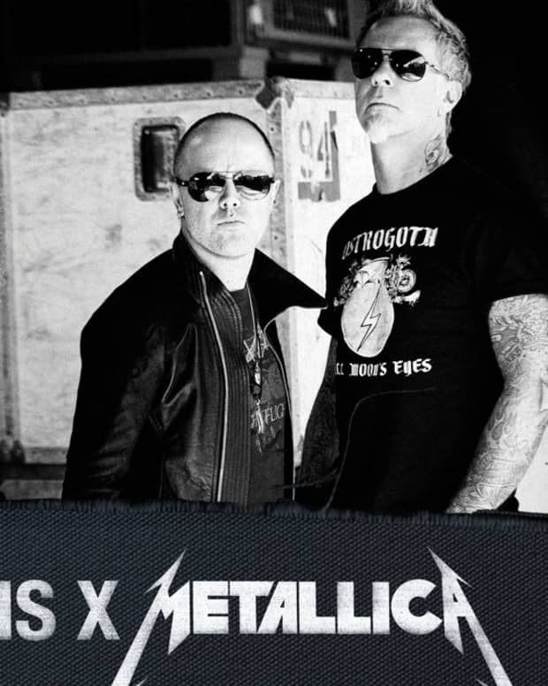 Metallica half top cab vans