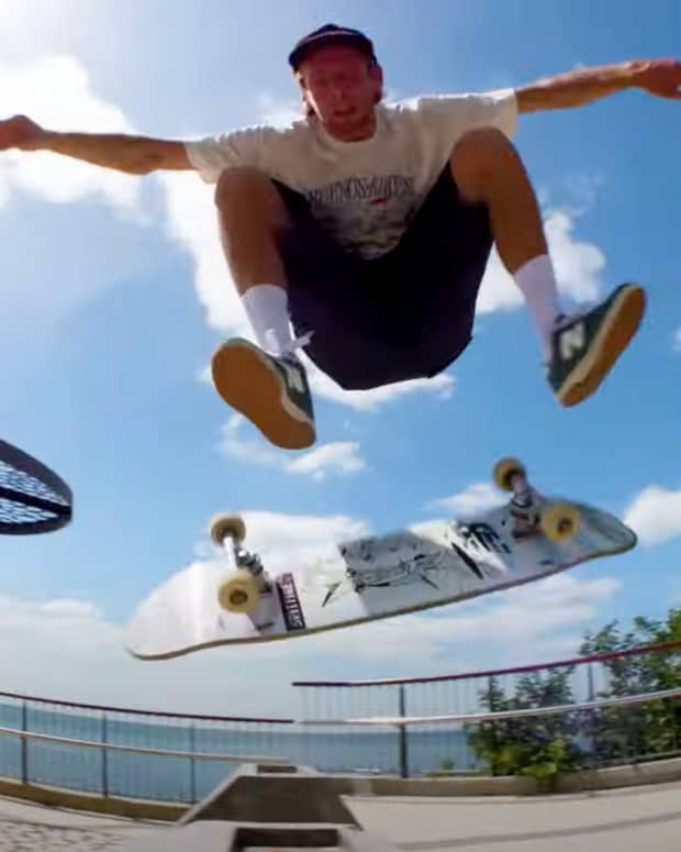 New balance skate video clearance