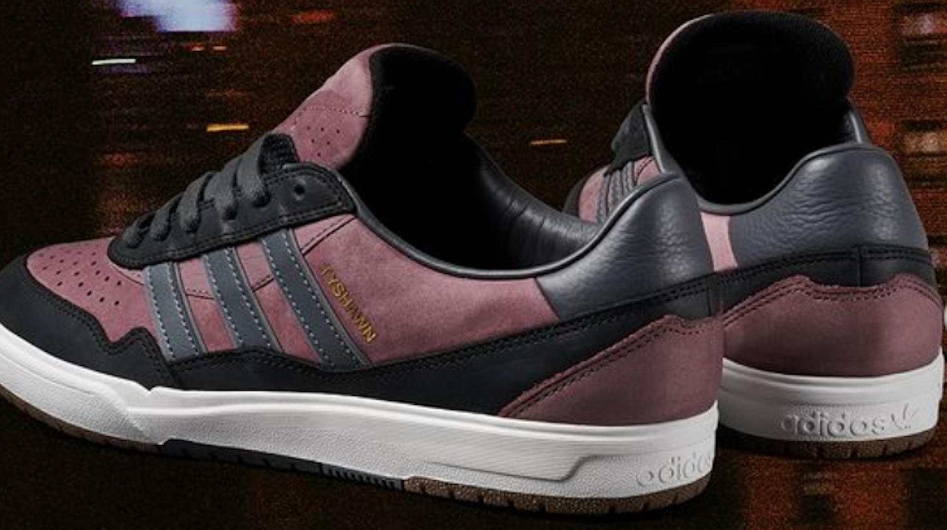 adidas gazelle silver green womens adidas Tyshawn Remastered Shoes Cloud White/ Core Black/ Gold Metallic / 7 main image 0