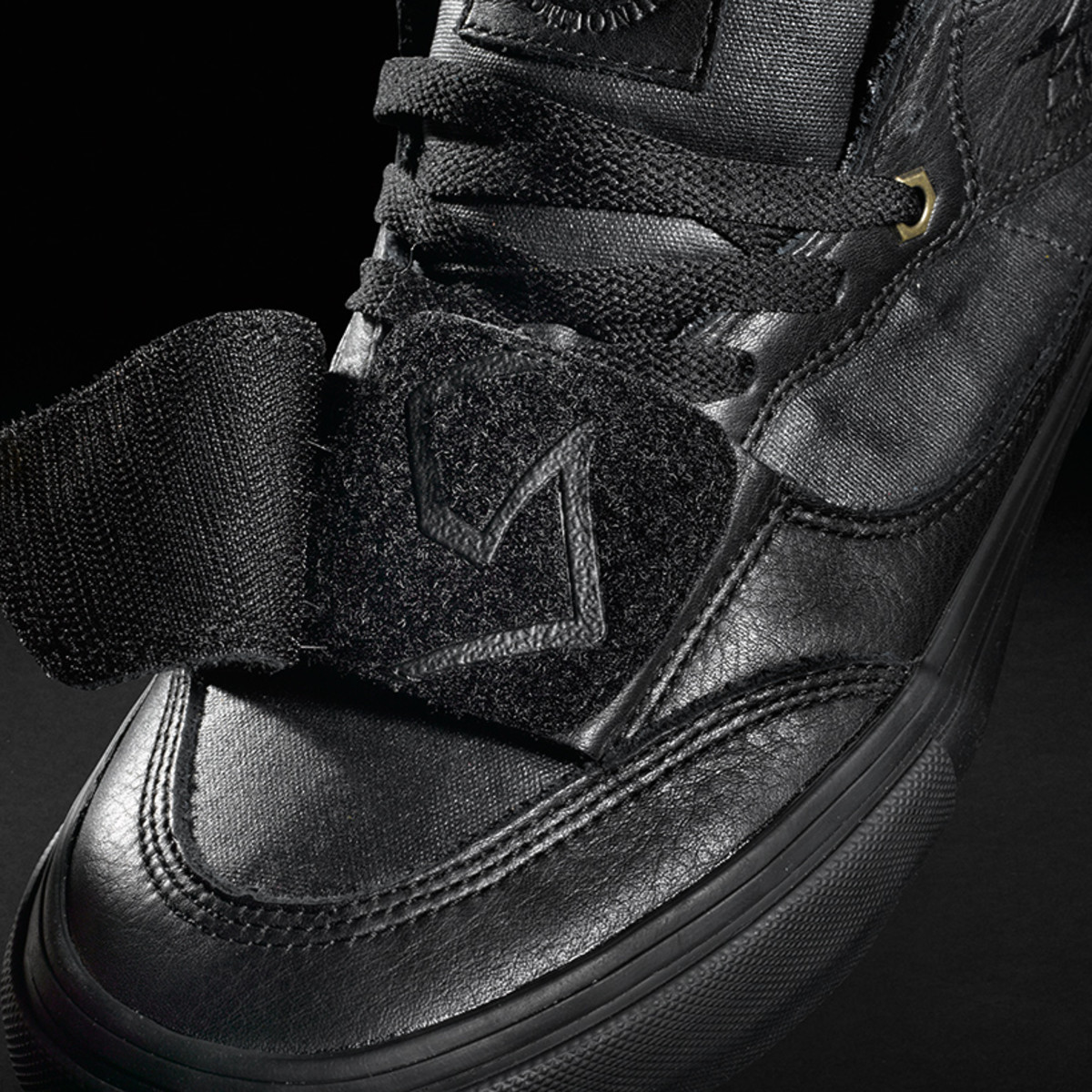 希少 VANS SYNDICATE MAX SCHAAF Mt EDITION Max Schaaf x Vans Syndicate Pack | Hypebeast