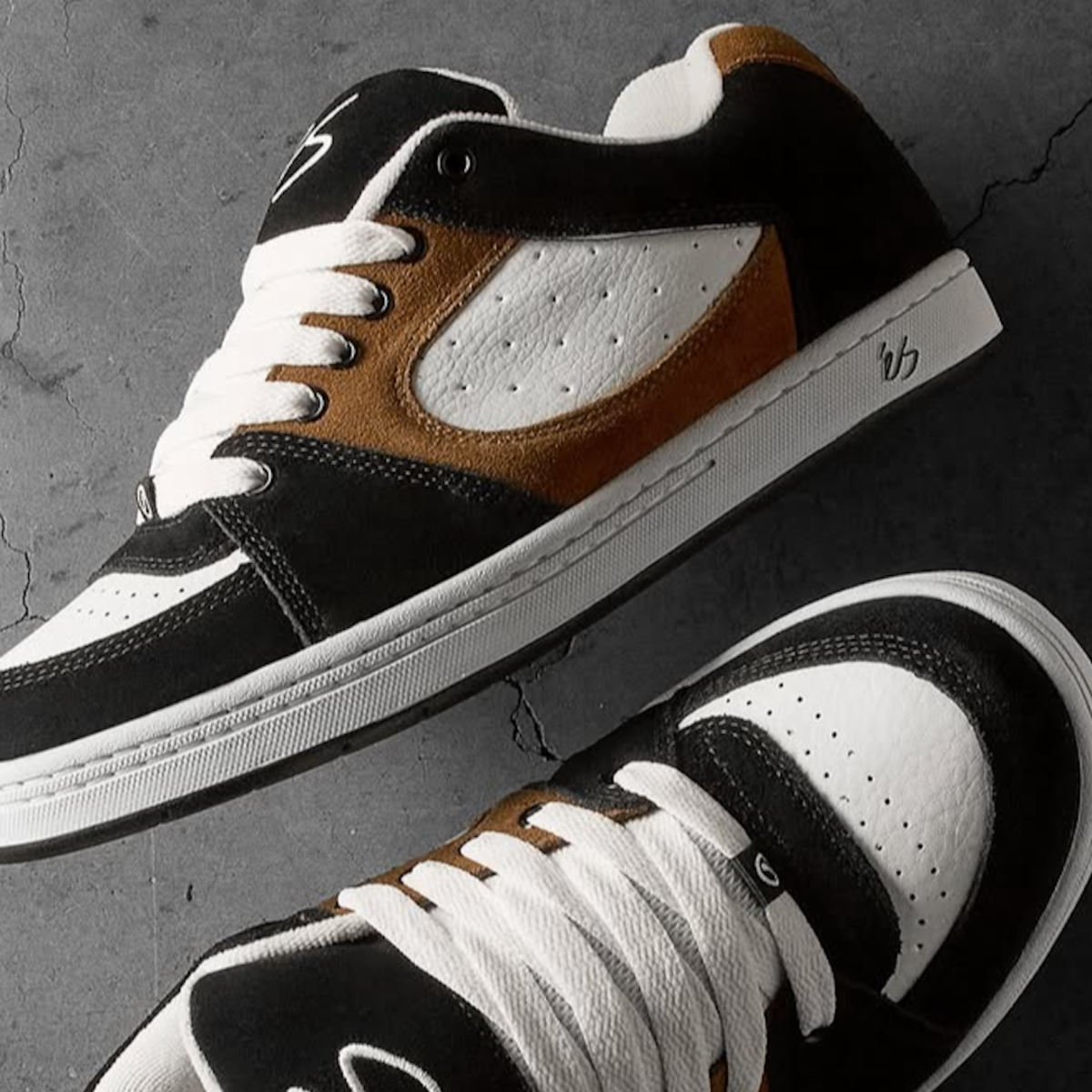 es エスACCEL OG BROWN/BLACK 27cm eS Accel OG Skate Shoes - brown/black/white | Tactics