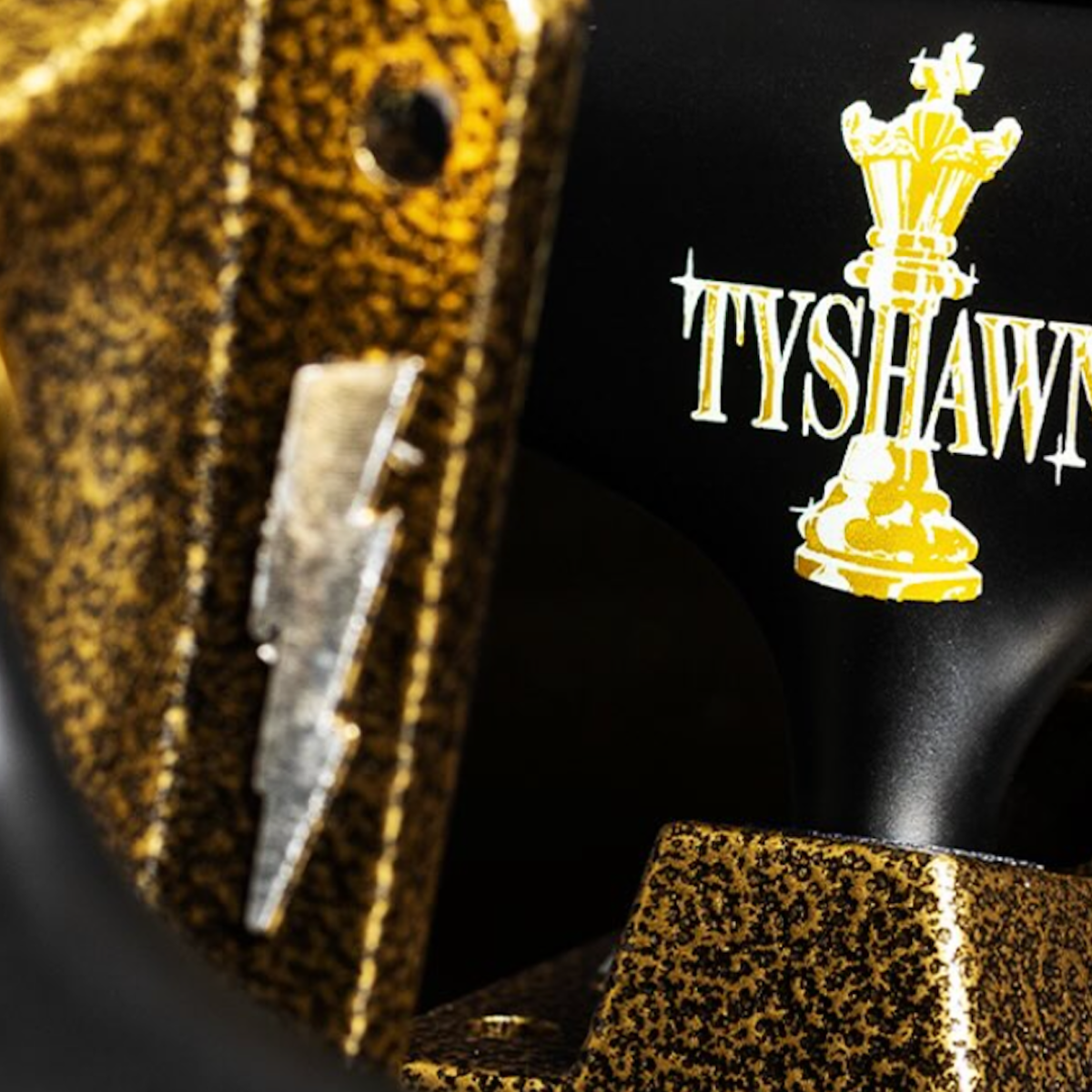 RIZE THUNDER ROCK LS ロンＴ The BONEZ RIZE THUNDER ROCK ロンT jesse bonez Tシャツ - メルカリ