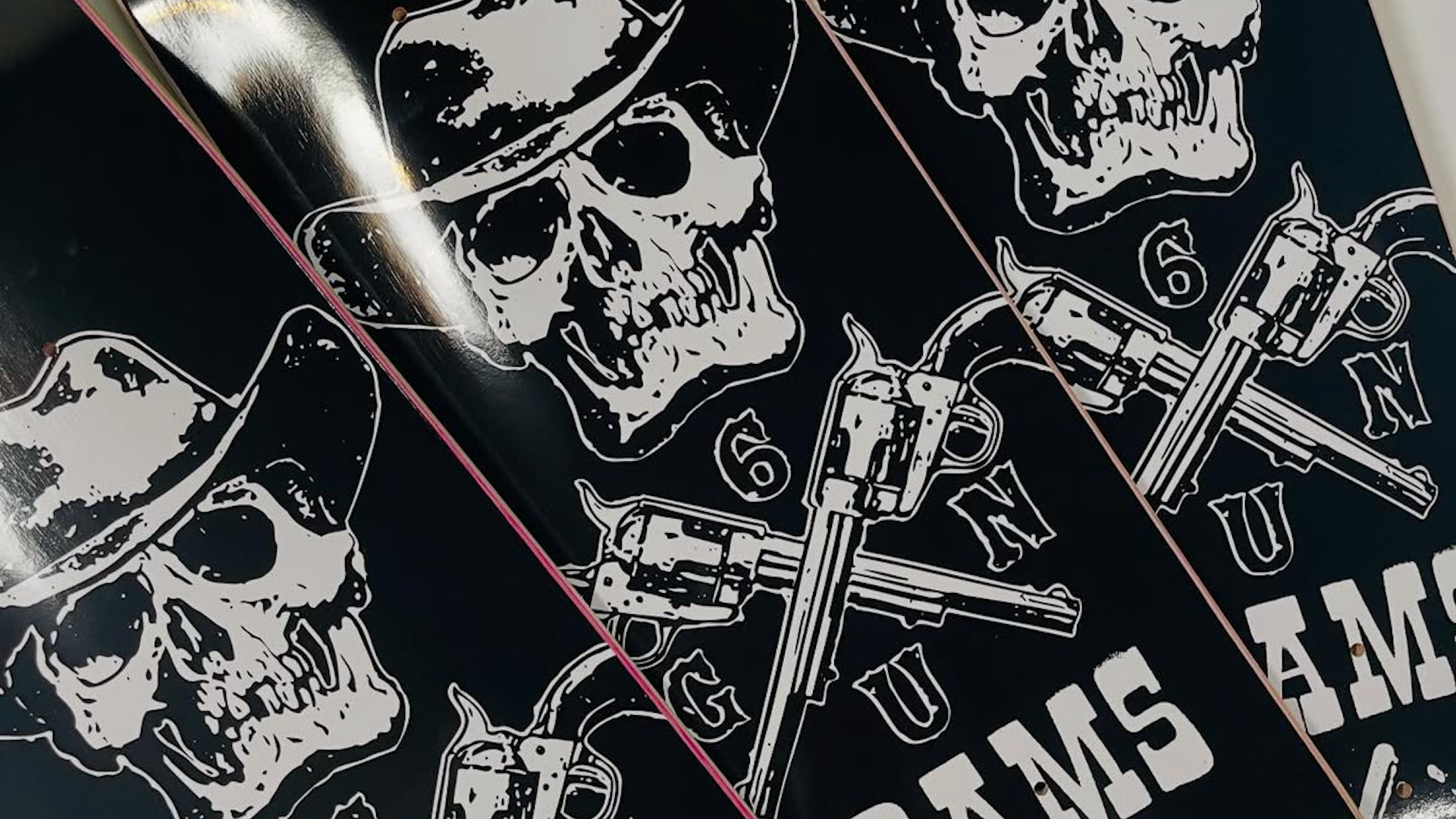 black-label-jason-adams-6-gun.png
