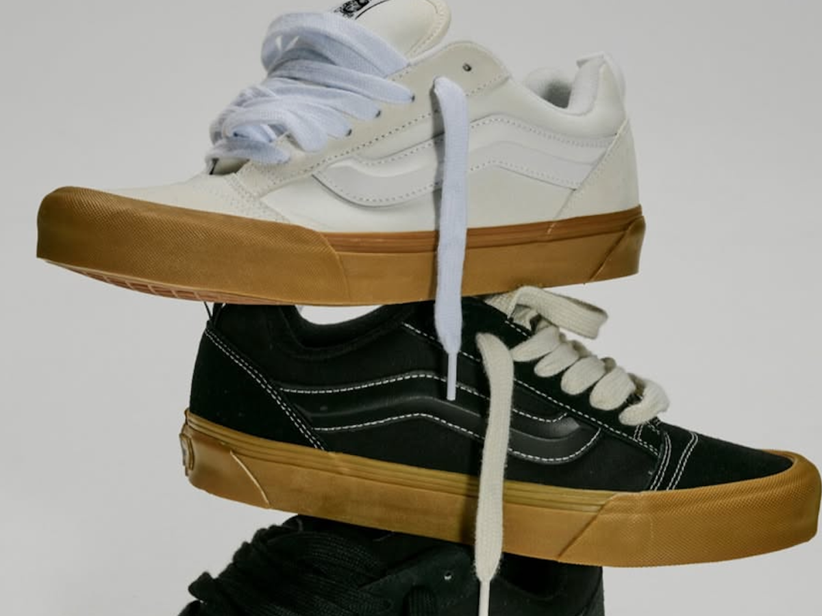 nike van looking shoes