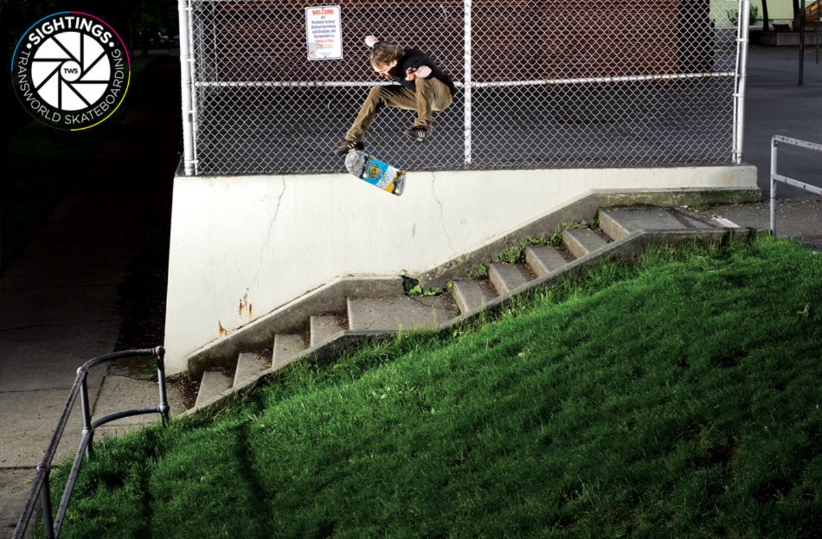 Wednesday Wallpaper: Silas Baxter-Neal - TransWorld SKATEboarding Magazine