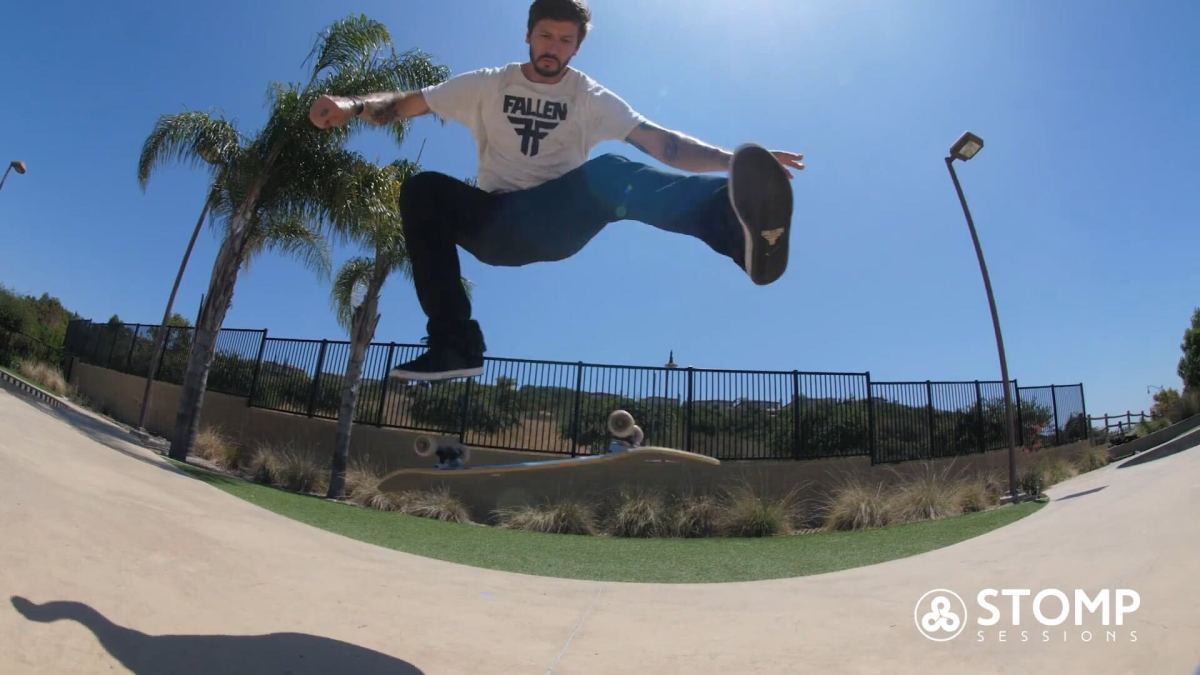 Learn How to heelflip on a Skateboard in 5 Simple Steps