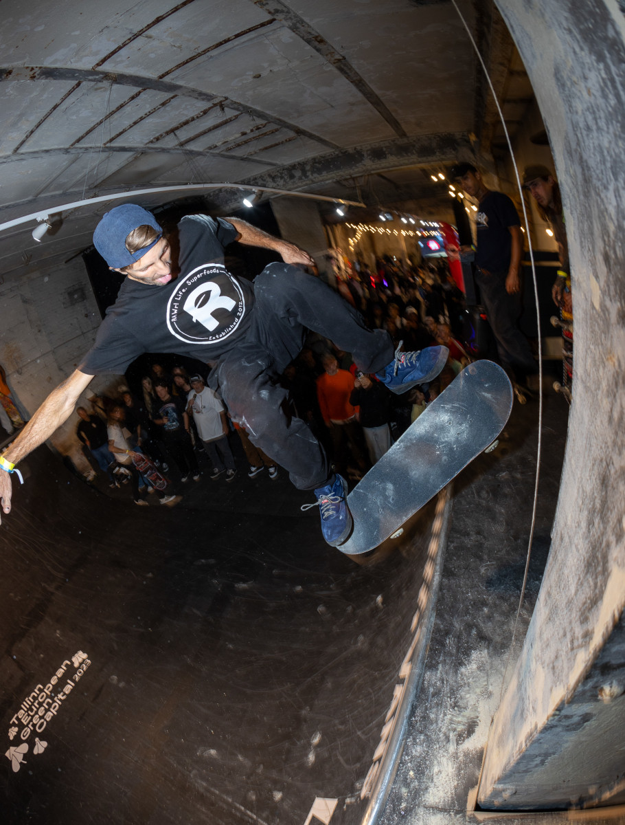 Some of the best mini ramp skating we've ever seen Tallin, Estonia's