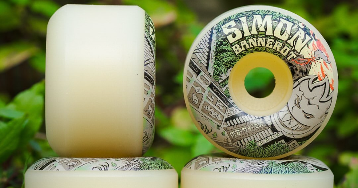 スポーツ FULLTIMEeBAYER SIMON LIMITED 500 Spitfire Says Simon Bannerot's New Pro 93s Are the “Most