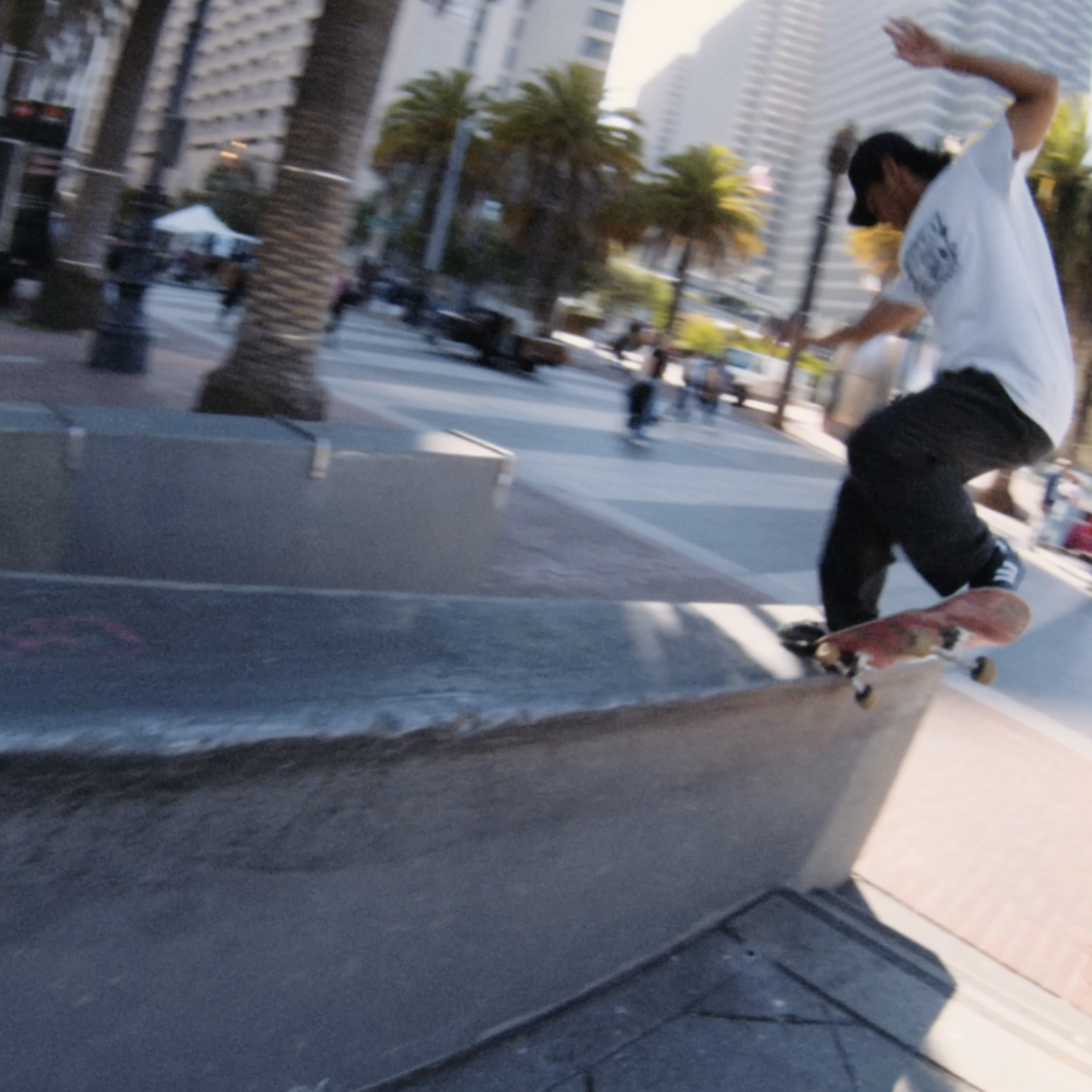 How Skateboarding to His Audition Landed Breckin Meyer His Classic Role in  'Clueless' - Skateboarding, image size:3840x3840