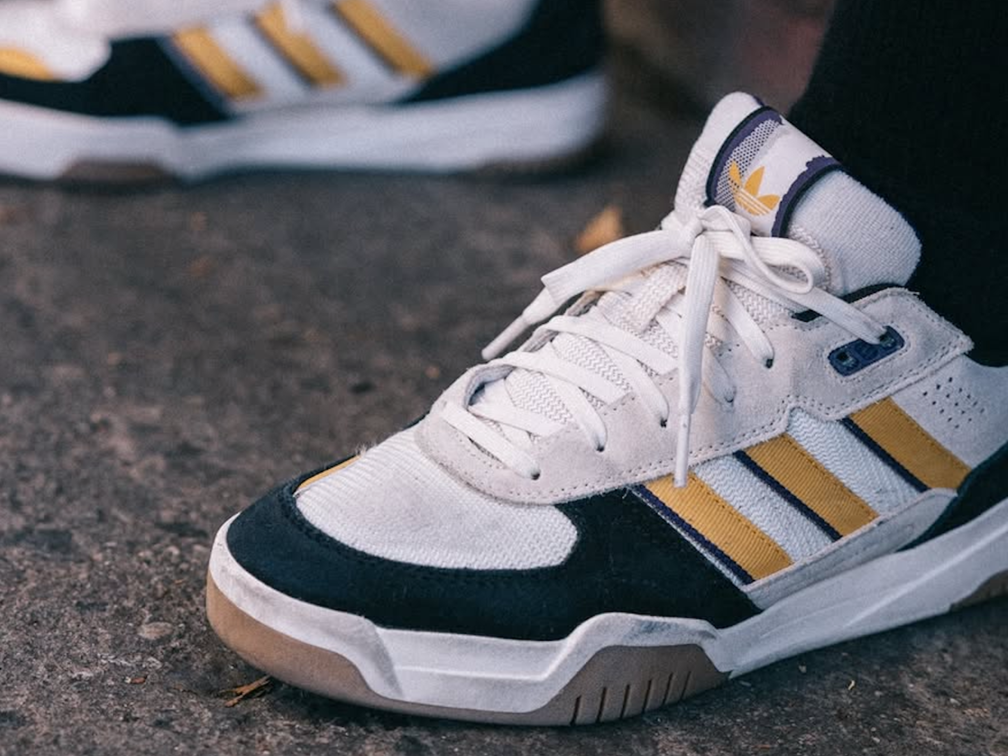 adidas-skateboarding-tekkira-