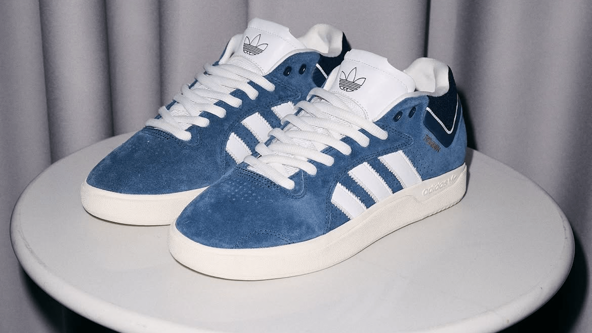スケートボード ADIDAS SKATEBOARDING - TYSHAWN ADIDAS SKATEBOARDING SHOES アディダススケートボーディング シューズ