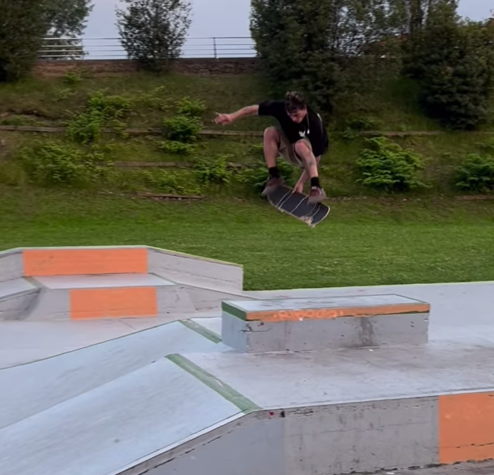 The Most Reckless Frontside Flip On Instagram